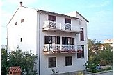 Alojamiento en casa particular Brodarica Croacia